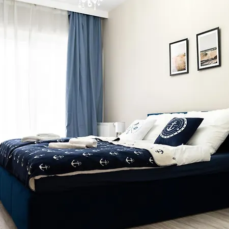 Blue 8 Dziwnow